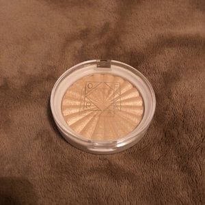 OFRA Star Island Highlighter
